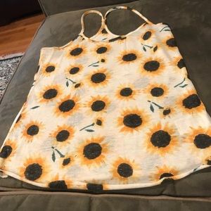 URBAN OUTFITTERS. SunFlower Tank. SZ. M